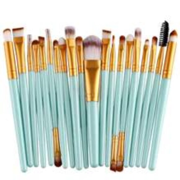 Other - 20 pc set of makeup brushes with gold trim